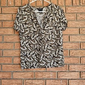 💥GEORGE FIREWORK 🎆 Pattern twist V-Neck blouse